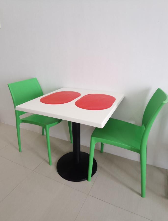 Apartment Affordable W/ Shower Heater And Wi-fi *